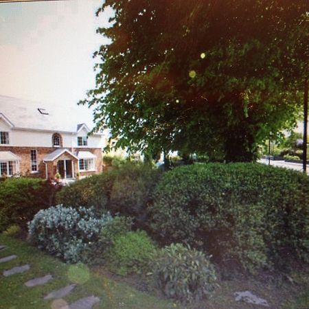 Robeen House Hotell Cill Airne Exteriör bild